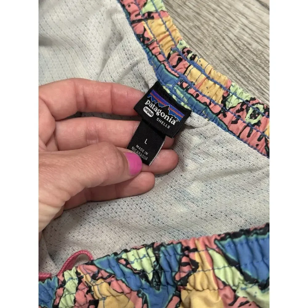 Patagonia NetPlus Shell Baggies Swim Trunks Shorts L Multicolor Aztec Print.